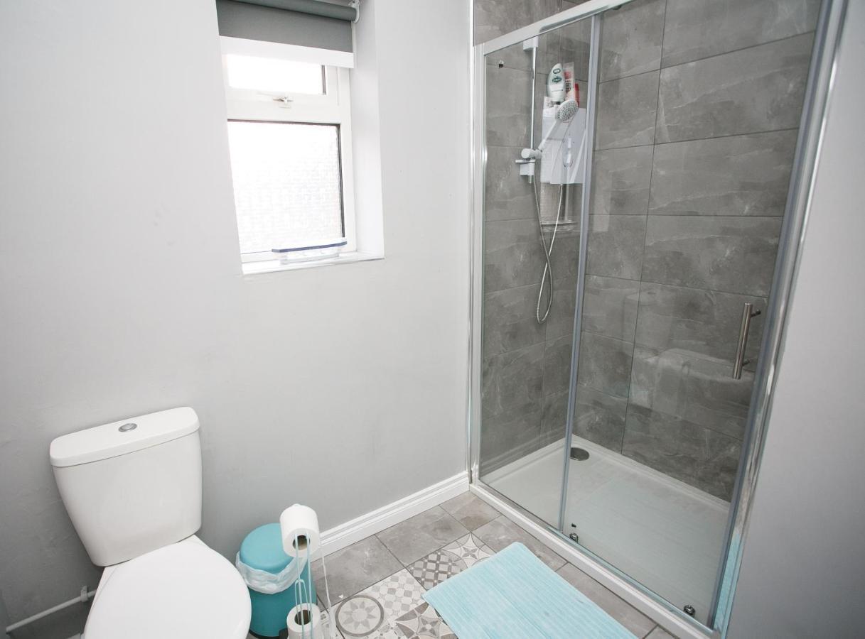 Apt3, No 2 Antrim Gardens, Portrush With Seaview Ngoại thất bức ảnh